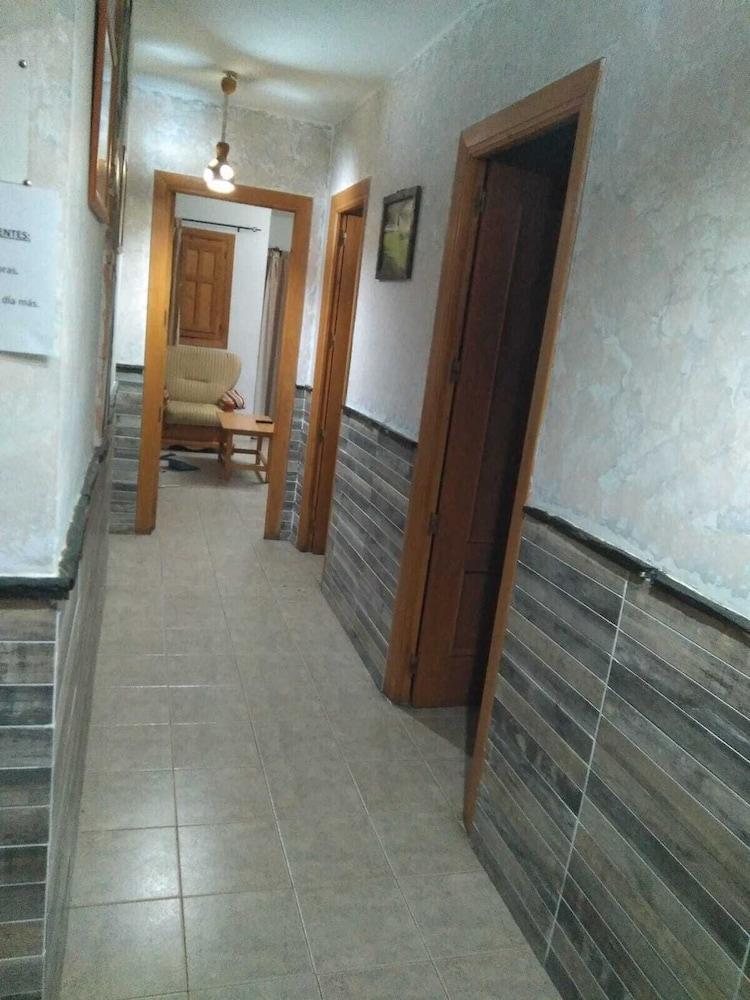 Alojamiento Rural Mirador Del Avellano อัลปูฮาร์รา เด ลา เซียร์รา ภายนอก รูปภาพ